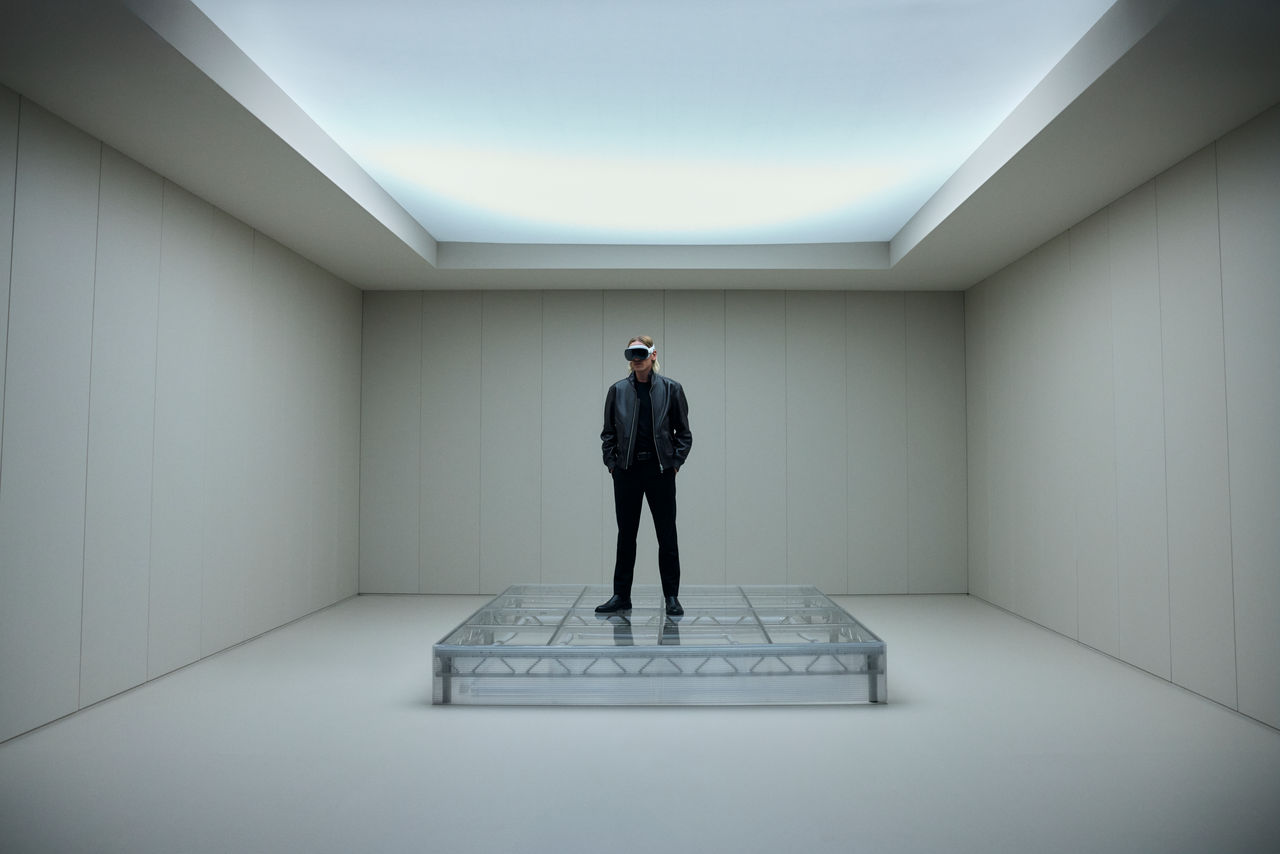 BOSS_x_AMF1_Immersive_Spatial_Experience_004.jpg