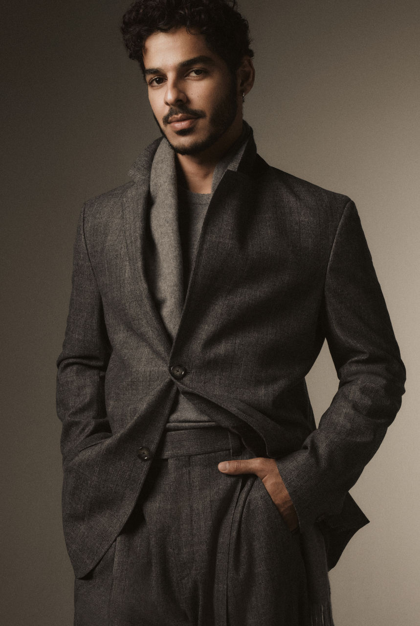 FALL_WINTER_2025_BOSS_GLOBAL_CAMPAIGN_ISHAAN_KHATTER_003_2x3.jpg