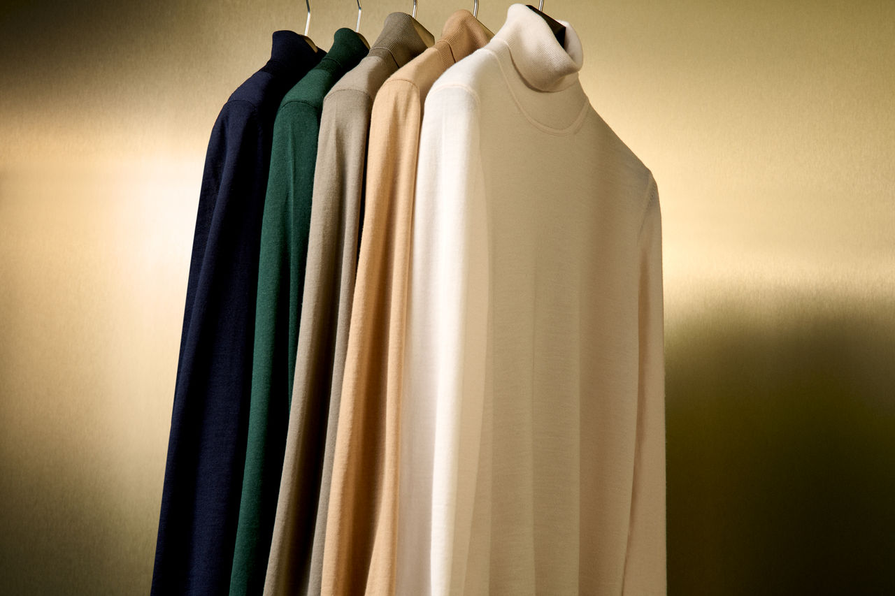 2024_BOSS_Holiday_Merino_Still_008.jpg