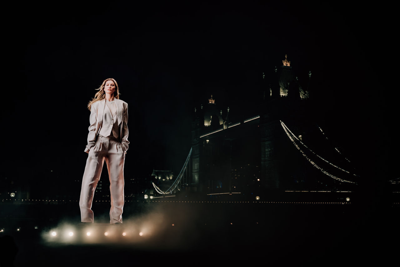 BOSS_Global_Campaign_SpringSummer24_Hologram_Gisele_Bündchen_02.jpg