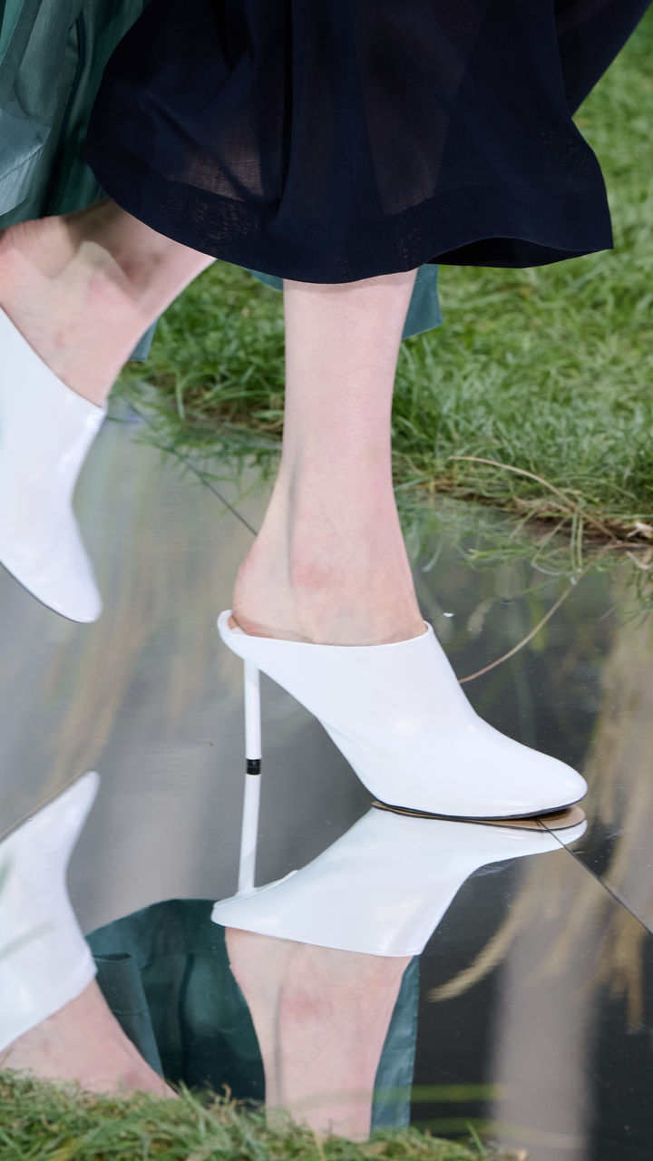 SPRING_SUMMER_2025_BOSS_FASHION_SHOW_LOOK03_9x16_005.jpg
