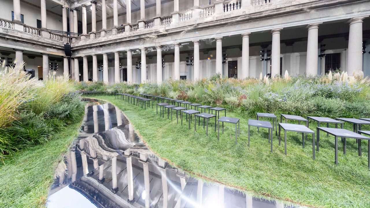 HBME_110_SU25_BOSS_FASHION_SHOW_MILAN_EMPTY_LOCATION_16X9_004.jpg