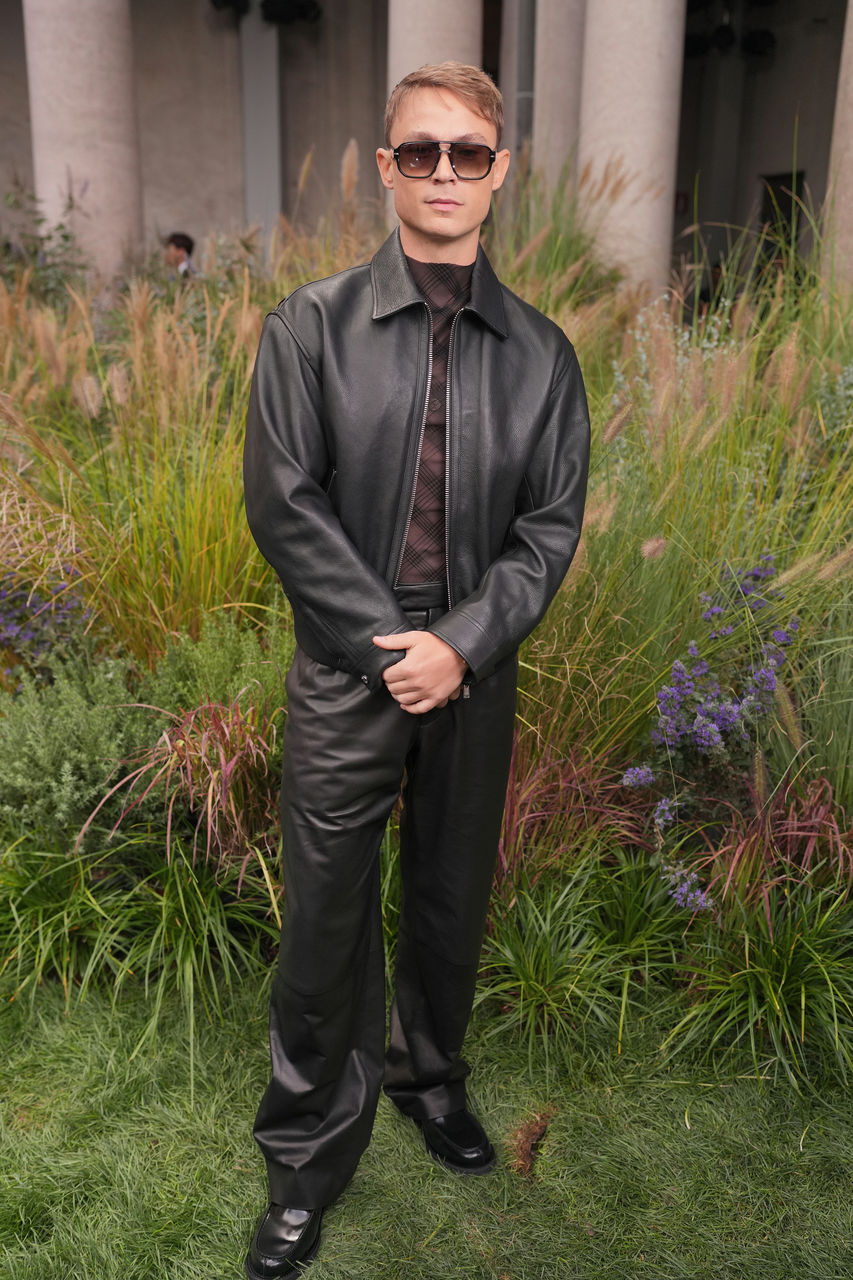 SPRING_SUMMER_2025_BOSS_FASHION_SHOW_MILAN_FRONT_ROW_Dennis_Mojen.jpg