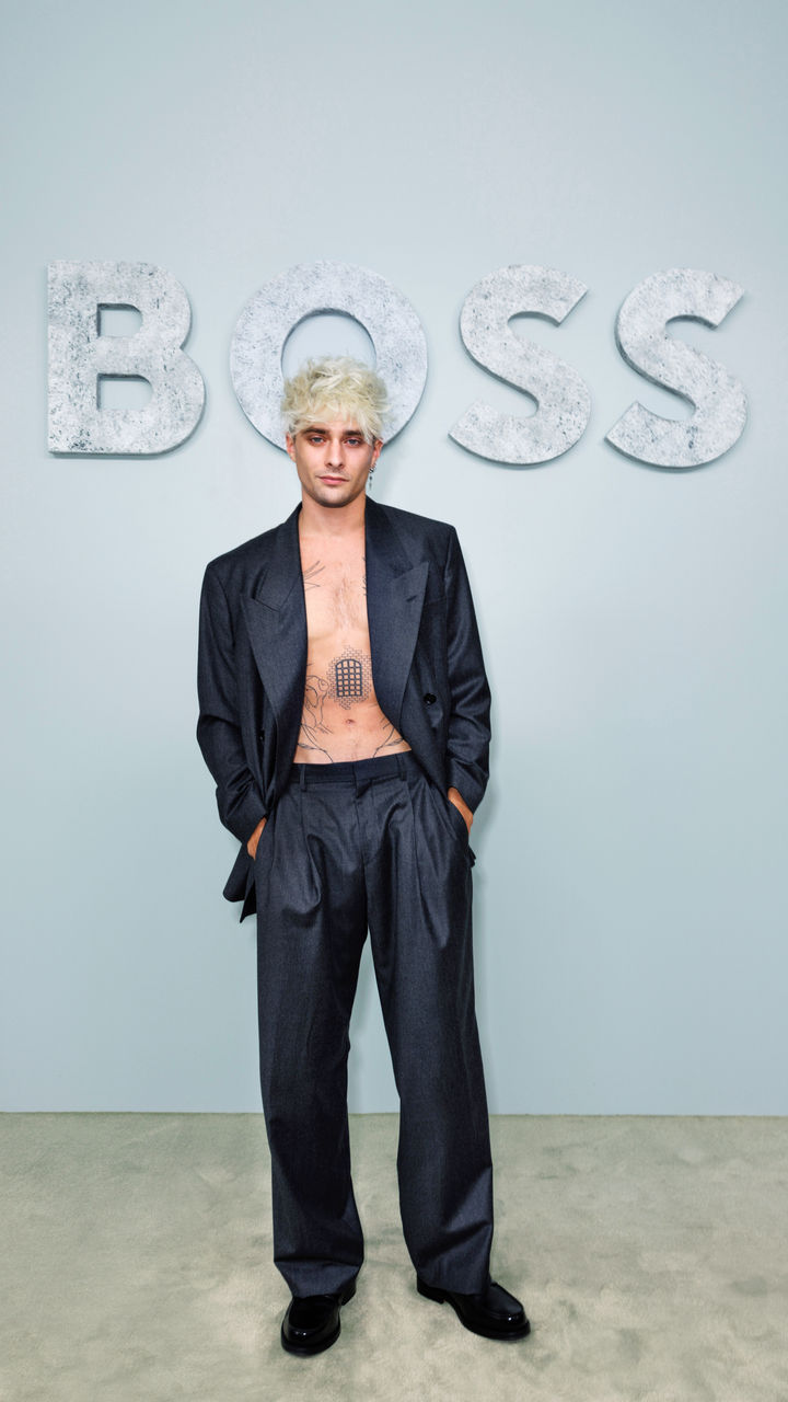 SPRING_SUMMER_2025_BOSS_FASHION_SHOW_9x16_0416.jpg