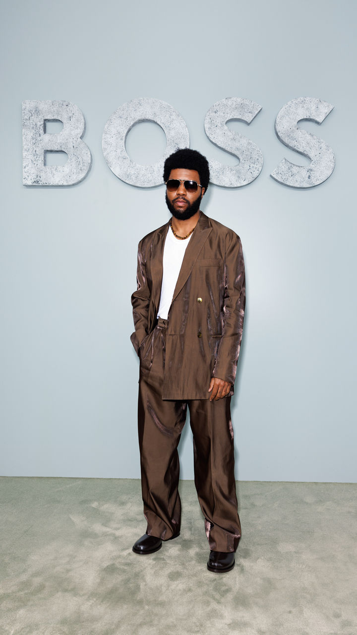 SPRING_SUMMER_2025_BOSS_FASHION_SHOW_9x16_Khalid.jpg