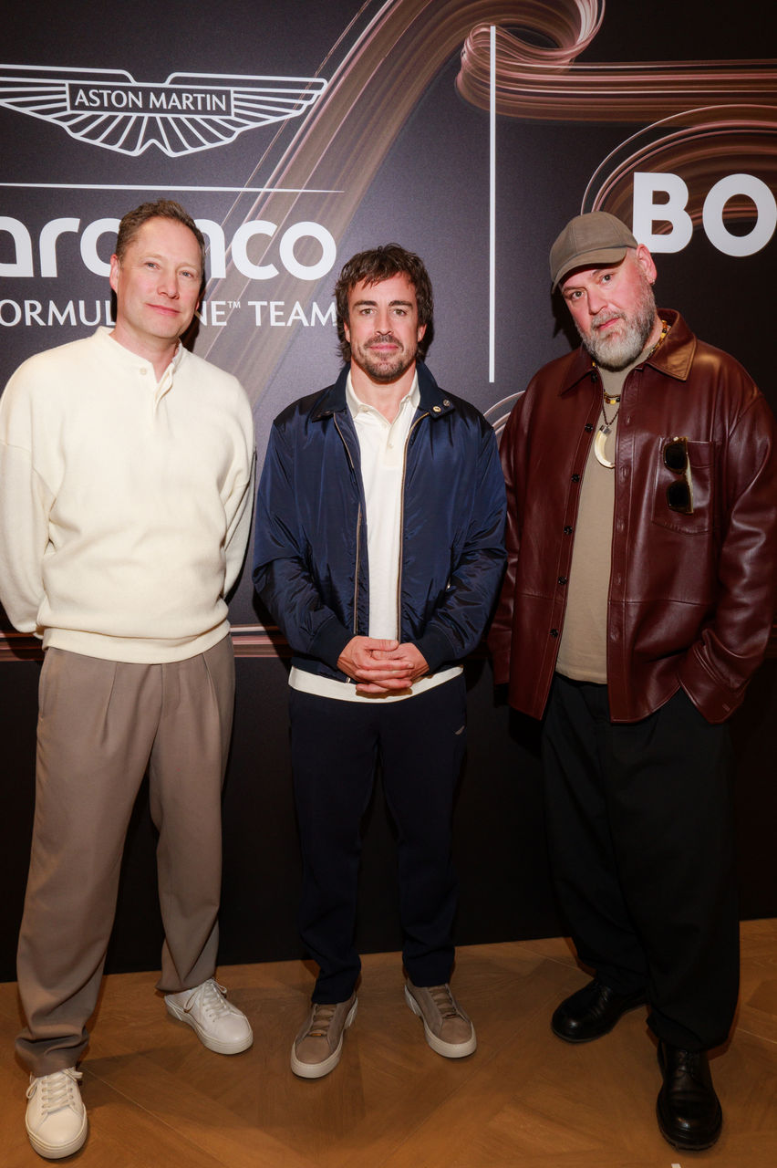 BOSS_SHANGHAI_STORE_OPENING_JamesFoster_FernandoAlonso_and_MarcoFalcioni.jpg