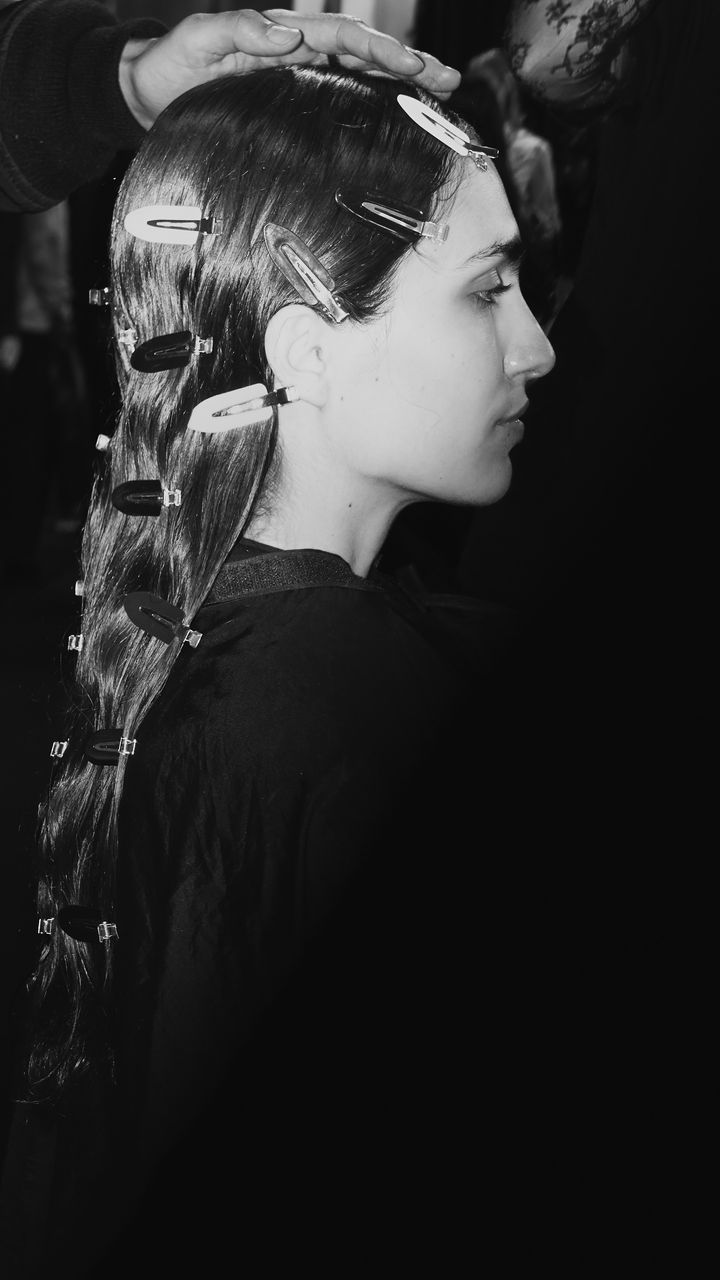 BOSS_Spring_Summer_26_Fashion_Show_BTSBackstage_9x16_001.jpg