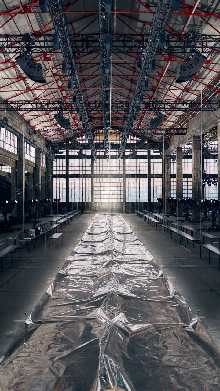 BOSS_Spring_Summer_26_Fashion_Show_VENUE_001.jpg
