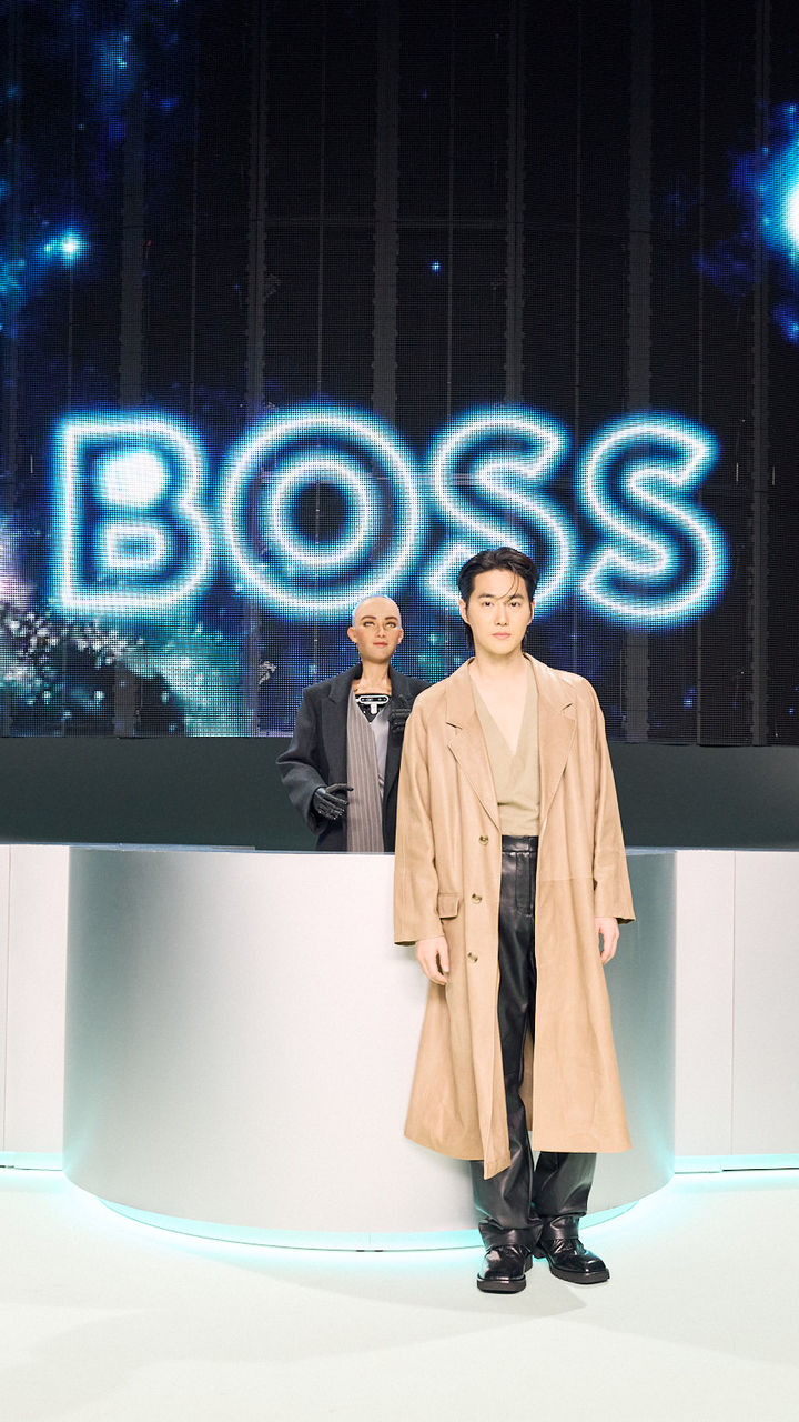 004_BOSS_FW23_FASHION_SHOW_Suho.jpg