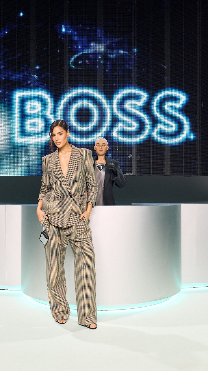 BOSS_FW23_FASHION_SHOW_Ariadna.jpg