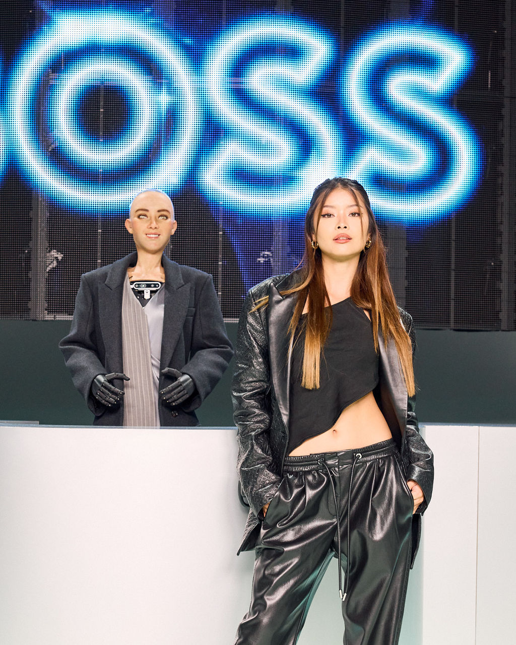BOSS_FW23_FASHION_SHOW_Caroline_Hu.jpg