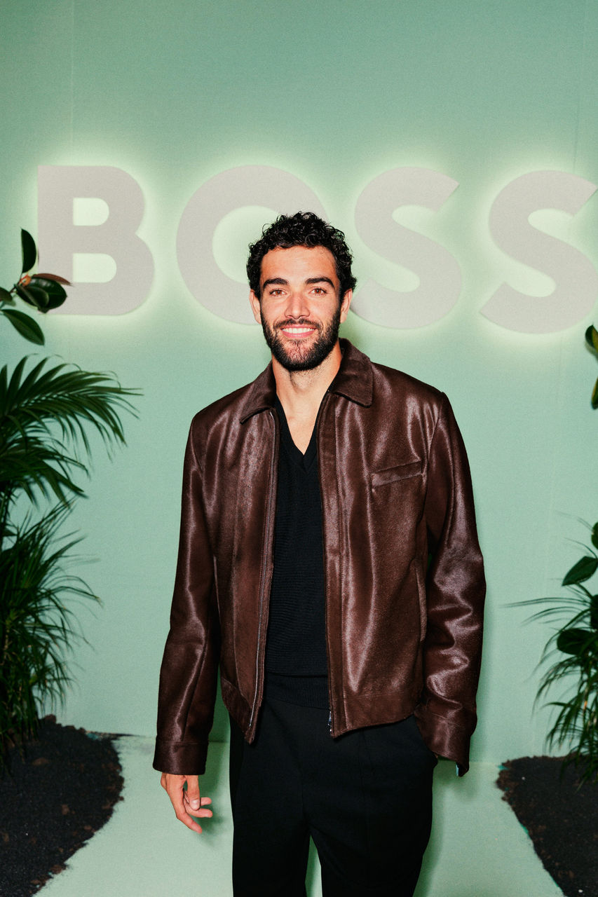 BOSS_FW23_FASHION_SHOW_VIP_Photo_Wall_Matteo_Berrettini.jpg