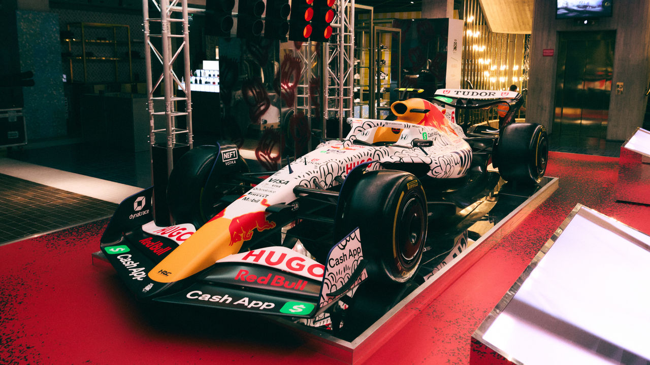 2025_HUGO_Flannels_Slawn_Car_Reveal_Atmosphere_Car_16x9_003.jpg