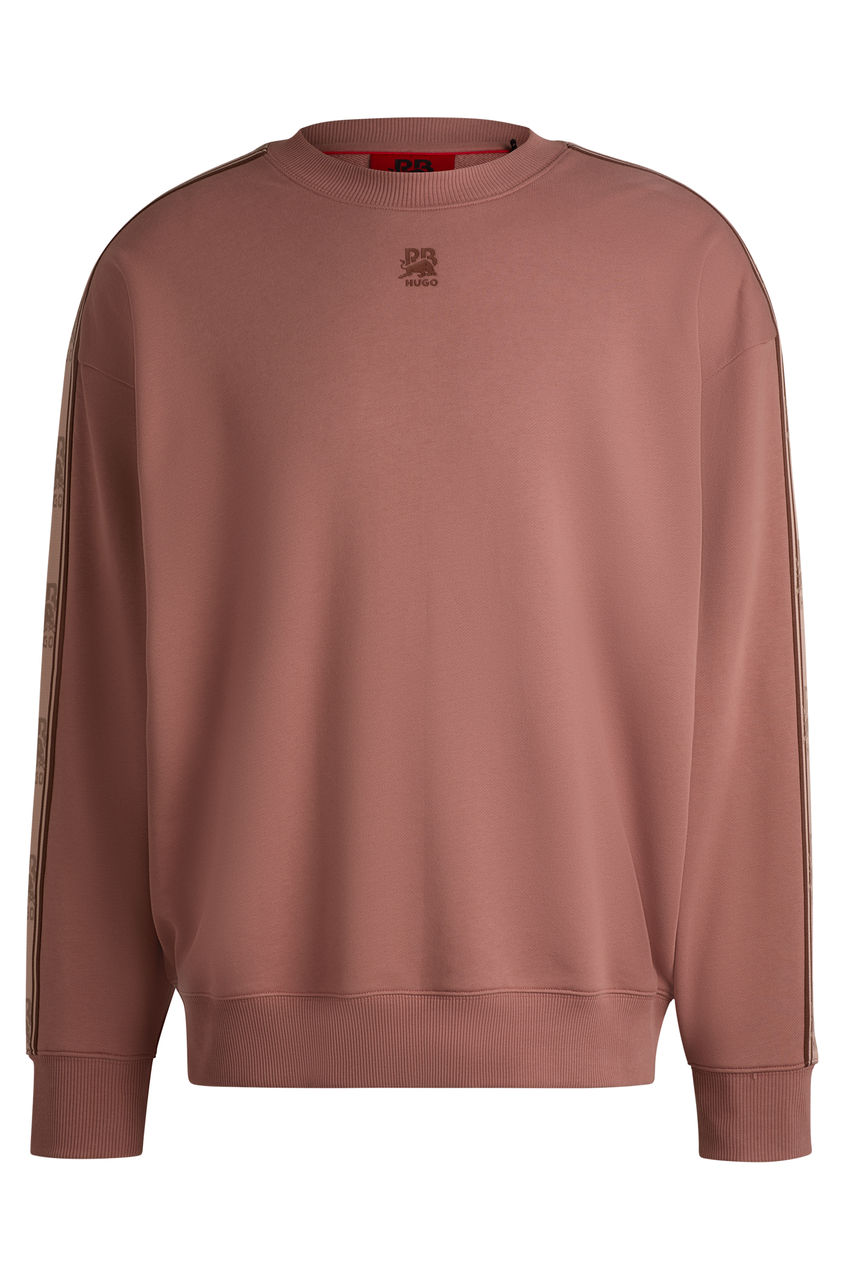 FW24_HUGO_x_RB_50530452_689.PNG