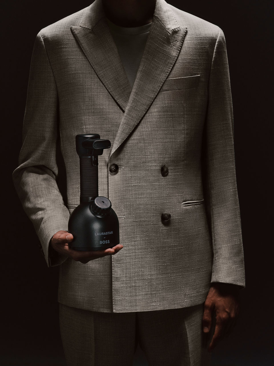 240715_HUGO_BOSS x LAURASTAR_SHOT_04_071_R4.jpg